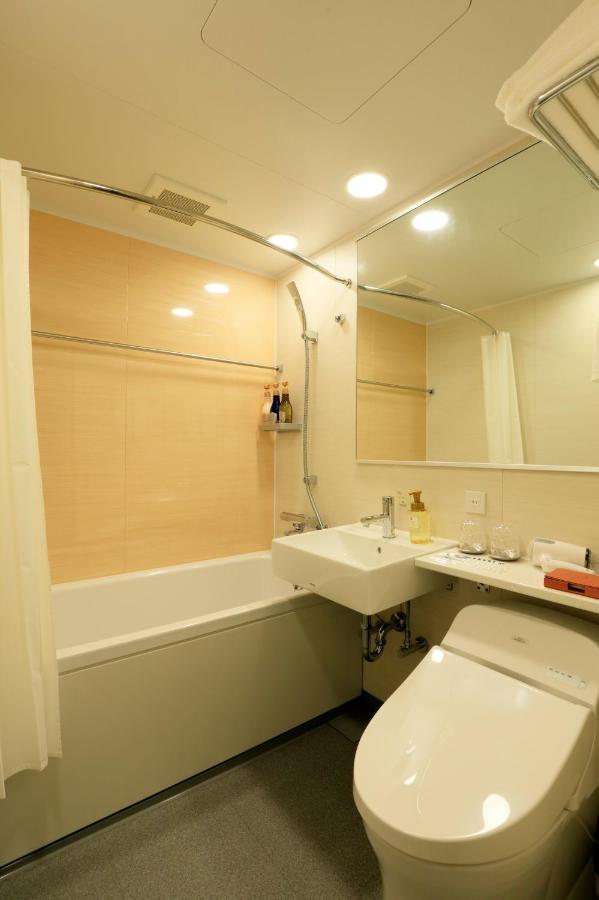 Candeo Hotels Matsuyama Okaido Экстерьер фото