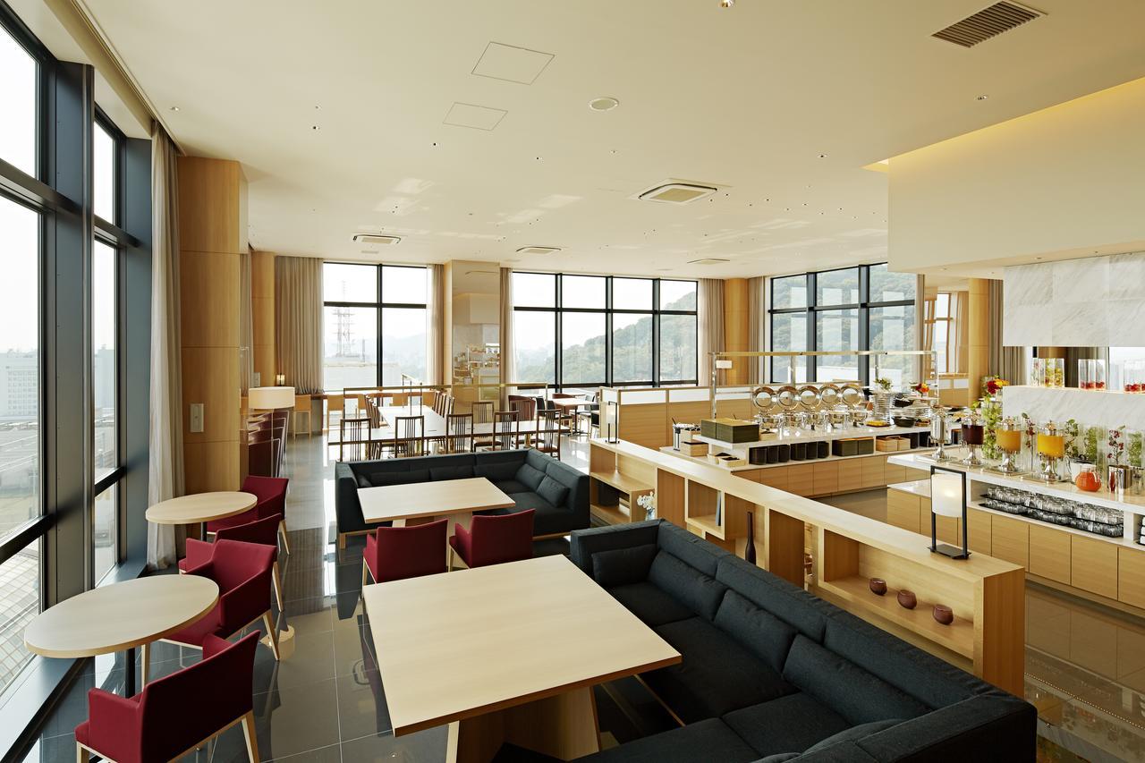 Candeo Hotels Matsuyama Okaido Экстерьер фото
